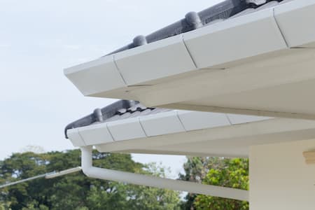 7 Benefits Regular Gutter Cleaning & Eavestrough Washing Has To Offer Thumbnail